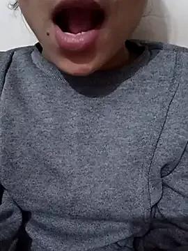 Miss_linaa from StripChat is Freechat