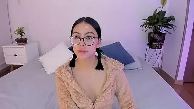 Checkout girls naked models with similar nickname. Cute sexy Free Models.