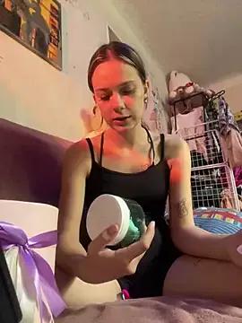 Miss_Vicee from StripChat is Freechat
