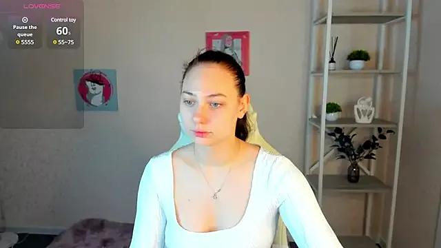 Miss_you_kiss from StripChat