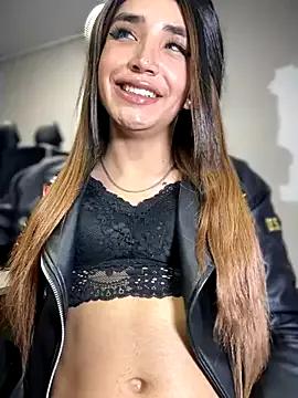 Missantonella_ from StripChat