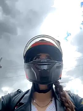 Missantonella_ from StripChat