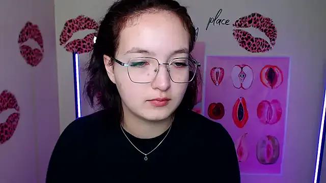 Checkout girls naked models with similar nickname. Cute sexy Free Models.