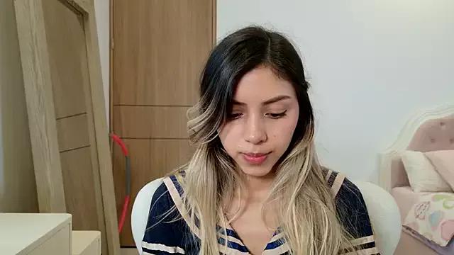 Checkout girls naked models with similar nickname. Cute sexy Free Models.