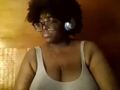 MissCC99 from StripChat is Freechat