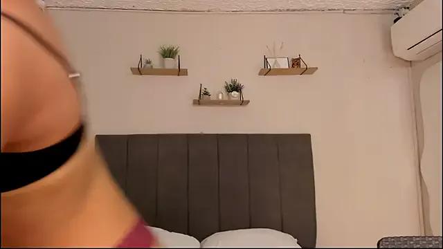 MissDhana from StripChat is Freechat