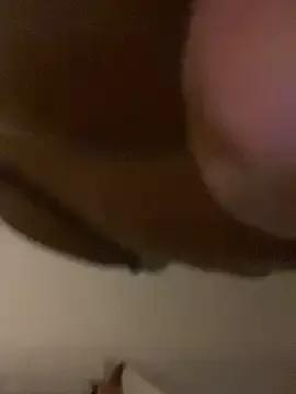 missdirtybee1 from StripChat