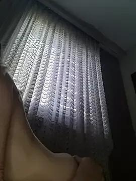 MissisMilk from StripChat is Freechat