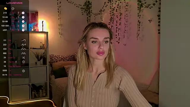 MissLovex from StripChat