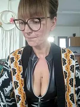 Watch squirt webcam shows. Slutty sexy Free Models.