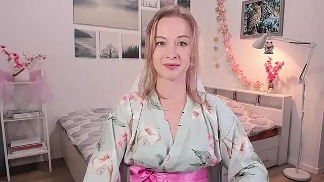 MissRightX from StripChat