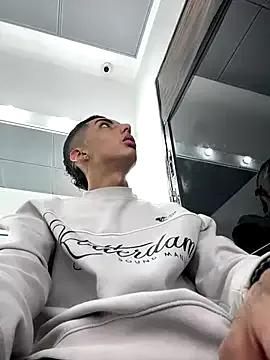 Mister_Obsession from StripChat is Freechat