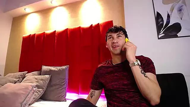MisterXcamilo from StripChat is Freechat
