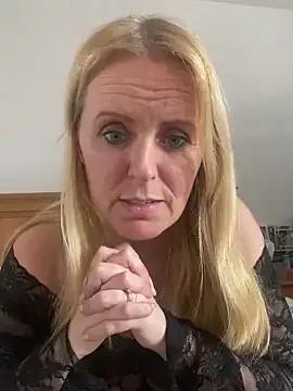Mistress-LillyRose from StripChat is Freechat