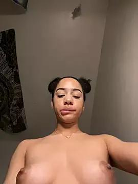 mixedbabygigi from StripChat is Freechat
