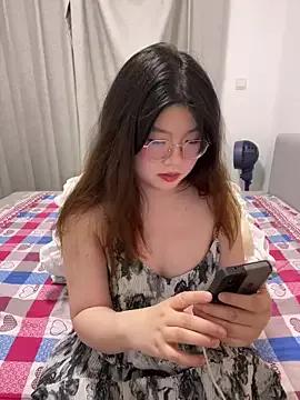 mmmyin20 from StripChat