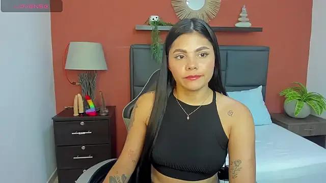 molly_lovee_ from StripChat is Freechat