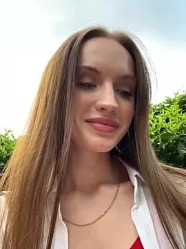 Molly_Murrr from StripChat