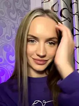 Molly_Murrr from StripChat