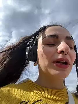 Mollydoorsis1 from StripChat