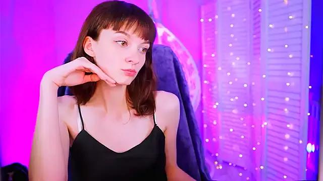 MollyJiggles from StripChat is Freechat