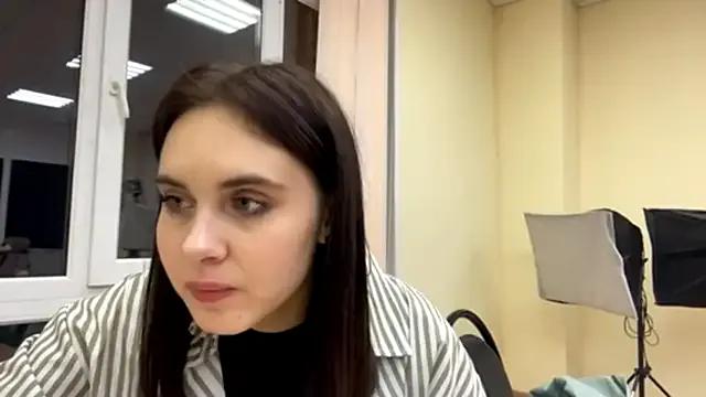 MollyPartey from StripChat is Freechat