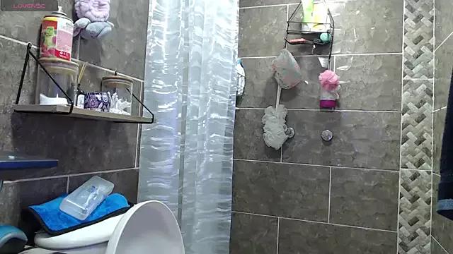 mollyshake1 from StripChat