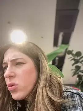 MommmyYummy from StripChat