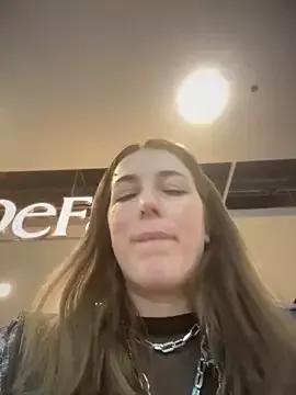 MommmyYummy from StripChat