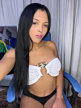 MOMMYJEVAA from StripChat