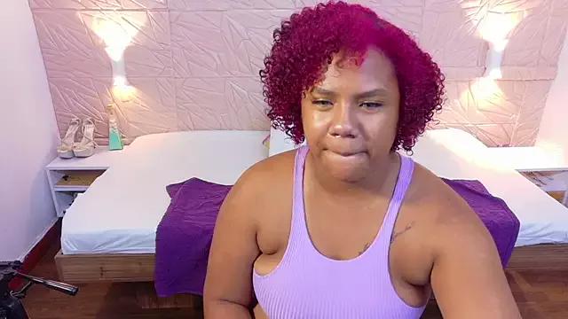 mommyy_loves_cock from StripChat is Freechat