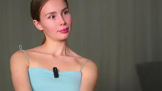 MonetLeitman from StripChat is Freechat