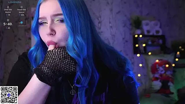 Moon_Valkyrie from StripChat