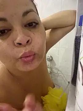 moonbby from StripChat