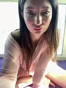 MooonReal from StripChat
