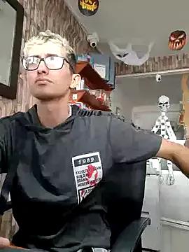 moorejhosua from StripChat is Freechat