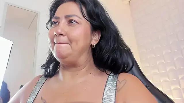 morena_bigass_ from StripChat is Freechat