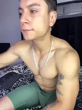 MR_MUSCLE from StripChat