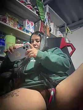 Mylittle-slut from StripChat is Freechat