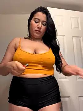 Myonlyprincess1 from StripChat is Freechat