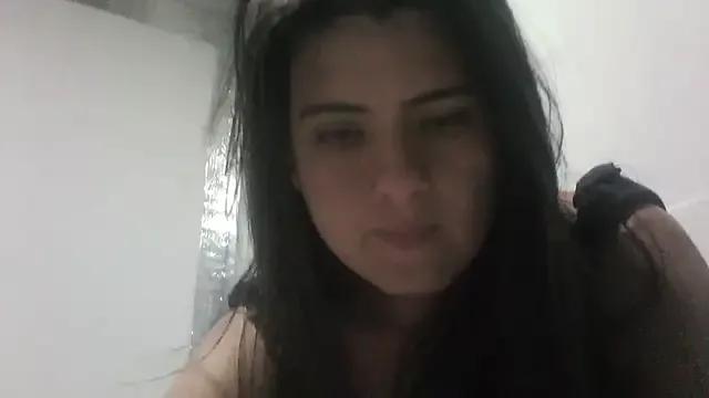 Naiara_Love from StripChat is Freechat
