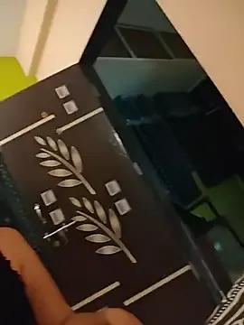 NakedMILFx from StripChat is Freechat