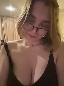 Nami_ninja from StripChat is Freechat