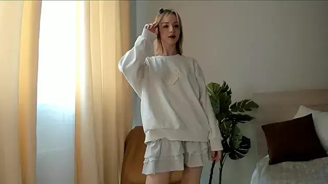 Checkout girls naked models with similar nickname. Cute sexy Free Models.