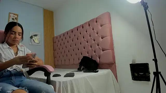 Checkout girls naked models with similar nickname. Cute sexy Free Models.