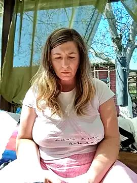 Natali_UA from StripChat is Freechat