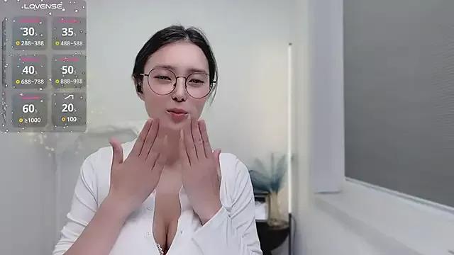 Natasha2025 from StripChat