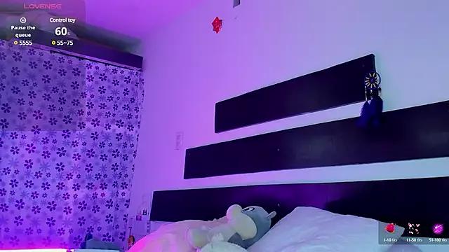 Checkout girls naked models with similar nickname. Cute sexy Free Models.