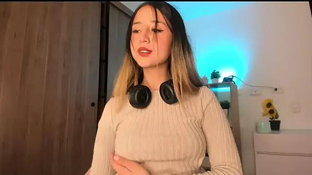Checkout girls naked models with similar nickname. Cute sexy Free Models.
