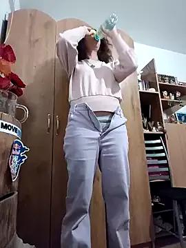 naughty69curls from StripChat is Freechat
